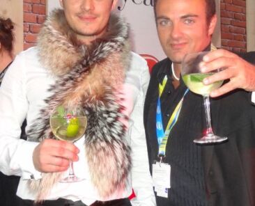 Le comédien Aurélien Wiik et Laurent Amar à la Terrazza Martini