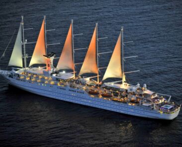 Le voilier de la Villa Schweppes pour le prochain Festival de Cannes.