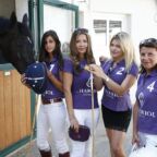 De gauche à droite : Bonny Ahnine, Marie-Olga Charriol, Celyne Durand et la capitaine Emmanuelle Morandi.