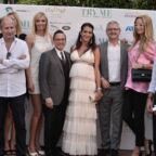 De gauche à droite : Gisèle TSOBANIAN, Hippolyte GIRARDOT, Jelena LOZANCIC, Victoria RAVVA, Jean-Marc GÉNÉREUX, Magali DEPERRIER, Philippe PEYRARD, Adriana KAREMBEU, Xavier BARACHET, Frédéric GALLET