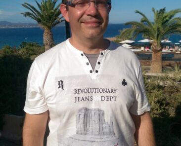 Le magicien Frédéric Denis, au Club La Gaillarde Les Issambres