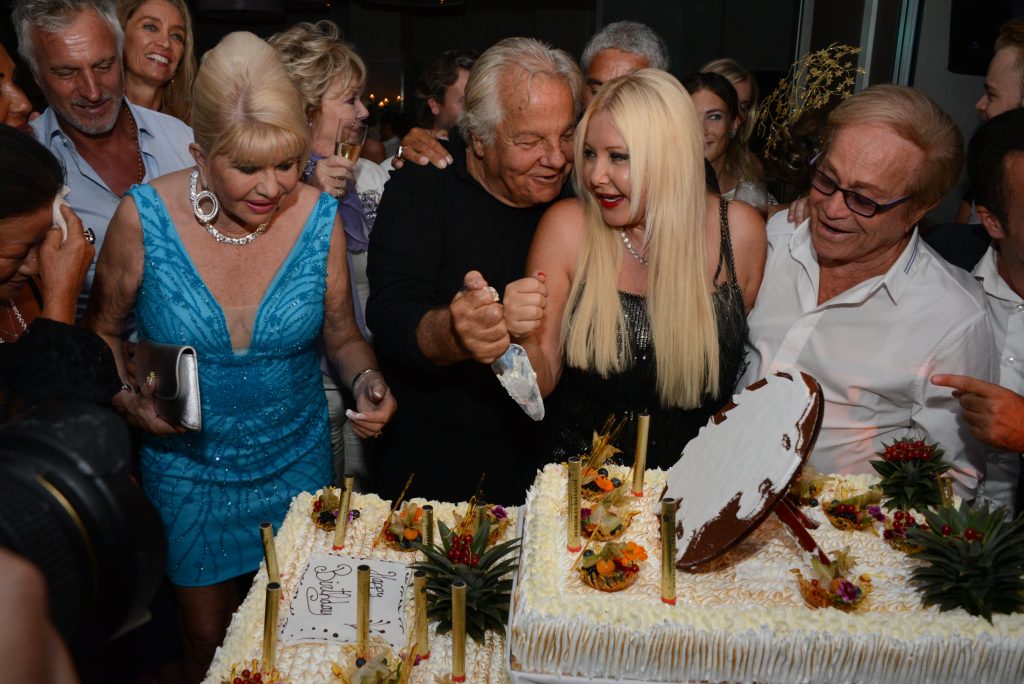 David Ginola, Ivana Trump, Massimo Gargia, Monika Bacardi et Orlando. 