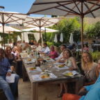 Lors du déjeuner de presse à l'Hôtel Font-Mourier.