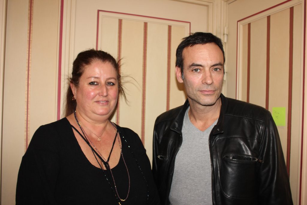 Nathalie Dubois en compagnie d'Anthony Delon