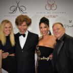 Denis Durand en compagnie de Igor Bogdanoff et de Julie Jardon
Crédit photo et copyright : IDMediaCannes