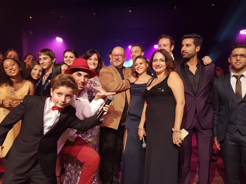 Un beau plateau d'artistes entoure Anastasia Gaï et Oscar Sisto