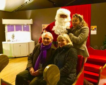 Grâce de Capitani, Ghislaine Arabian, Jean-Claude Meritte et le père Noël.