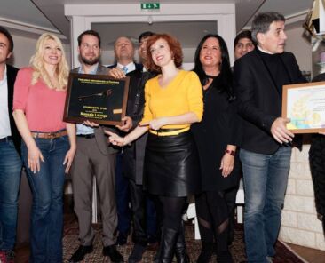 Remise de la "Fourchette d’or de la haute gastronomie
indienne" à Anil et Vinod Vohra