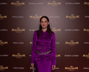 Marion Cotillard sur la plage Magnum le 22 mai 2022
Crédit photo : Matthew Oliver